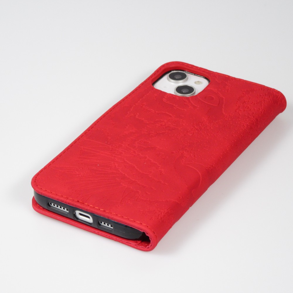 Fourre iPhone 15 - Flip 3D en similicuir Oeil du tigre - Rouge