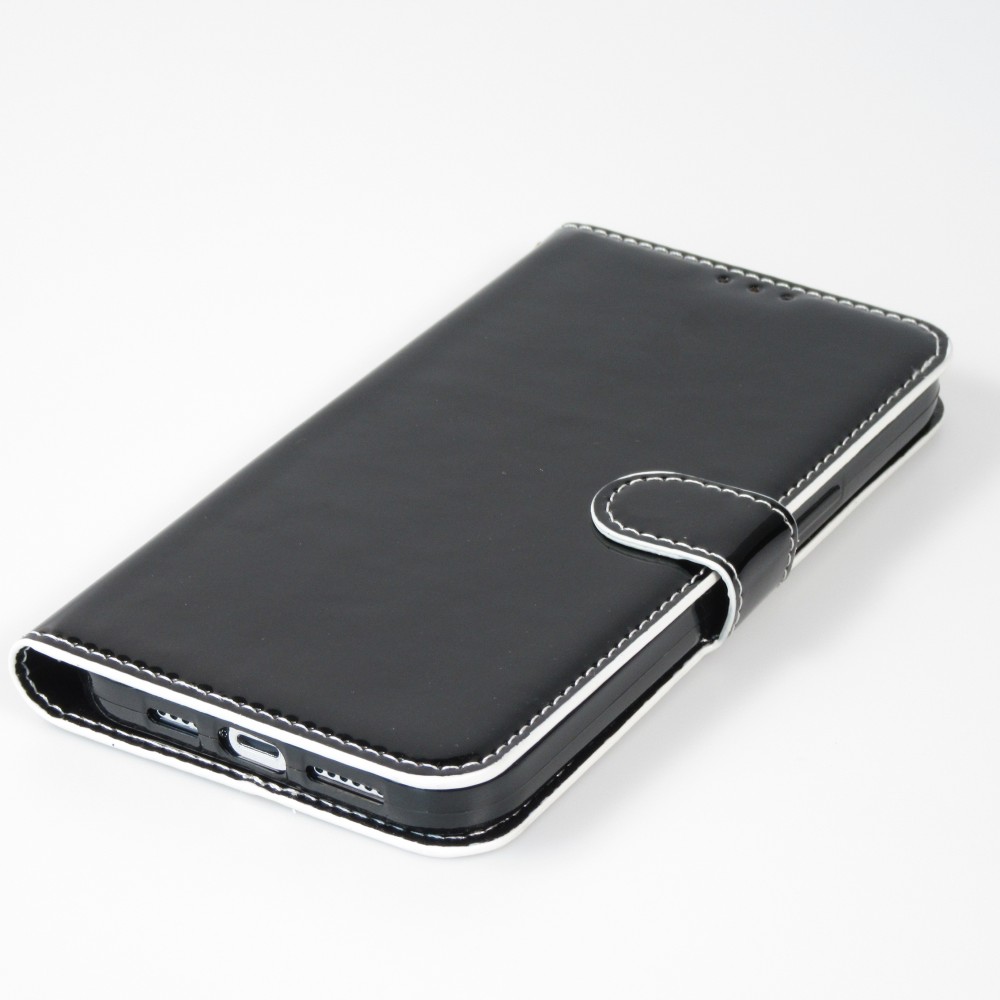 iPhone 14 Max Case Hülle - Flip Glatt brilliant glänzend & reflektierend mit Schlaufe - Dark Knight