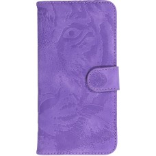 iPhone 15 Pro Max Case Hülle - 3D Flip Kunstleder Auge des Tigers - Violett