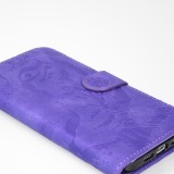 iPhone 15 Pro Max Case Hülle - 3D Flip Kunstleder Auge des Tigers - Violett