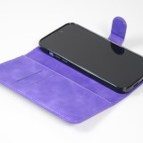 iPhone 15 Pro Max Case Hülle - 3D Flip Kunstleder Auge des Tigers - Violett