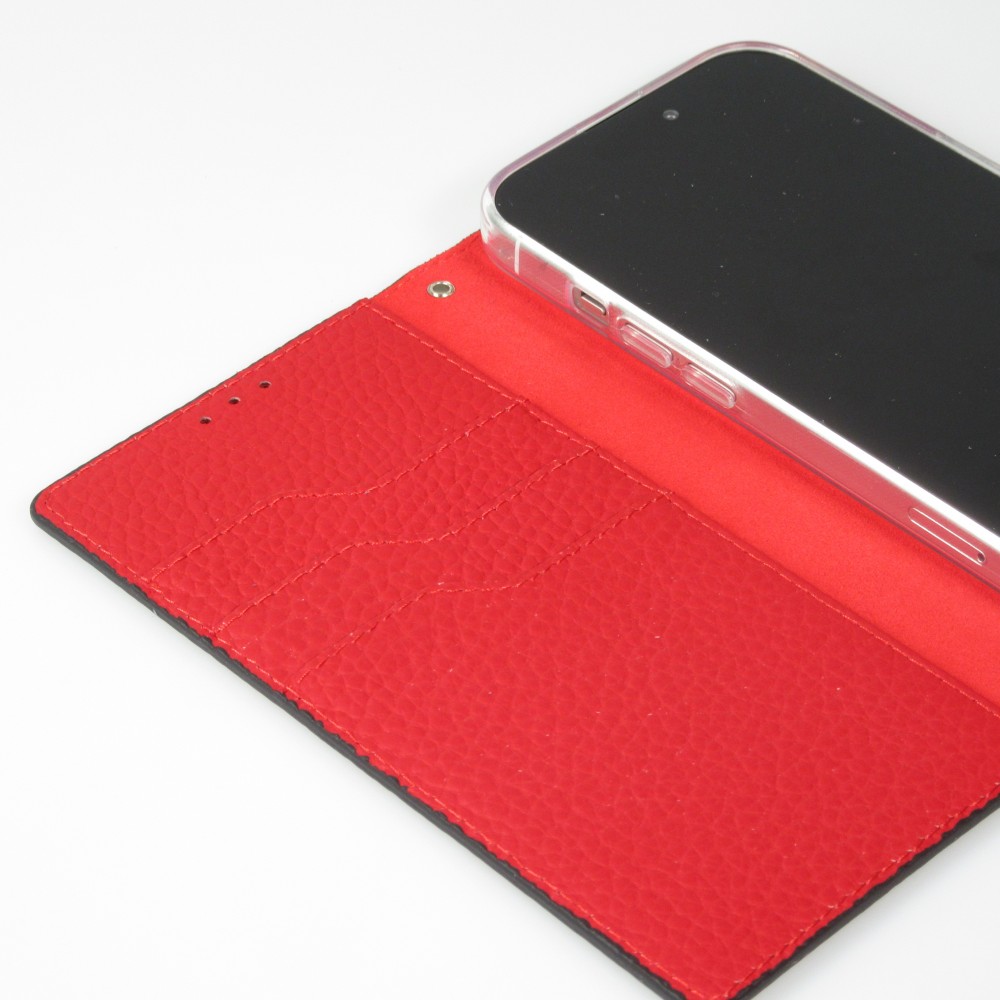 Fourre iPhone 15 - Flip 3D cuir grain&eacute; v&eacute;ritable de vache - Noir/rouge