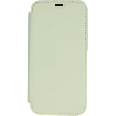 Fourre iPhone 15 - Flip silicone souple avec surface lisse et mate - Vert