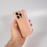 Fourre iPhone 15 Pro - Flip silicone souple avec surface lisse et mate - Beige
