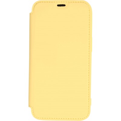 Fourre iPhone 15 Pro - Flip silicone souple avec surface lisse et mate - Jaune