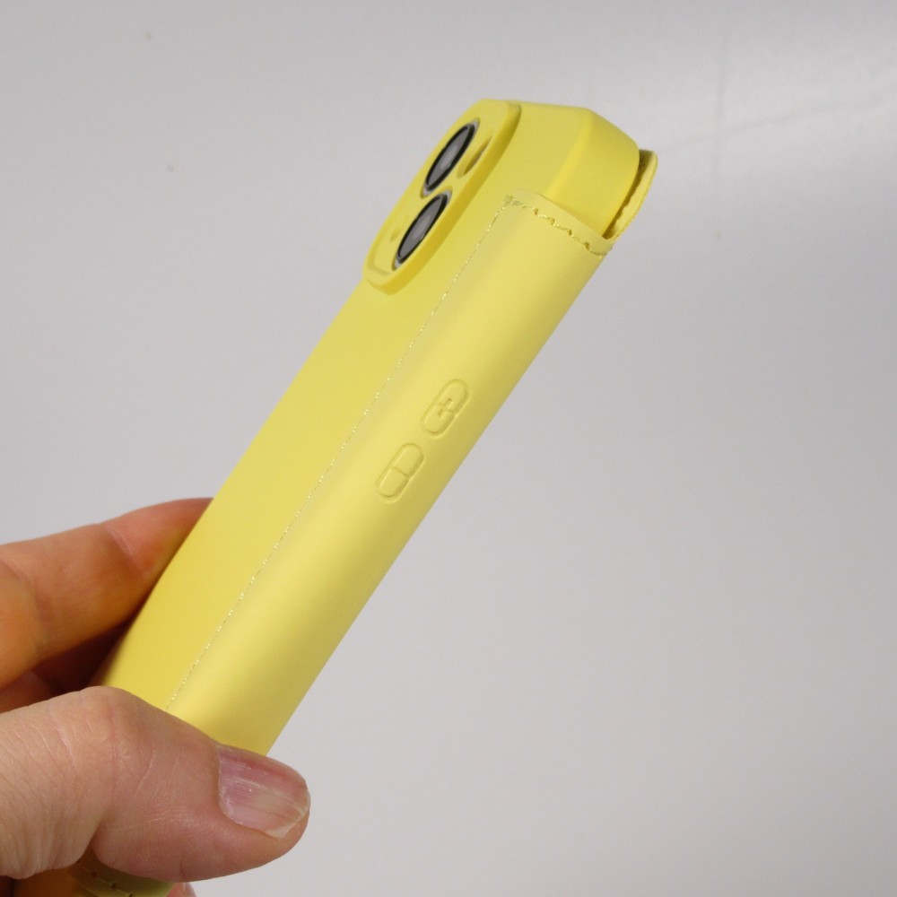 iPhone 15 Pro Max Case H&uuml;lle - Flip weiches Silikon mit matt glatter Oberfl&auml;che - Gelb