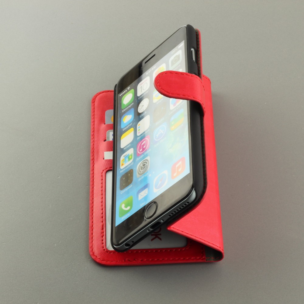 Fourre iPhone 16e - Premium Flip cuir lisse porte-cartes - Rouge