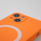 iPhone 15 Plus Case Hülle - Soft-Shell silikon cover mit MagSafe und Kameraschutz - Orange