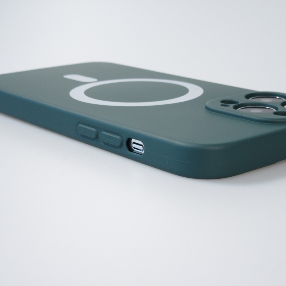 iPhone 15 Pro Case Hülle - Soft-Shell silikon cover mit MagSafe und Kameraschutz - Dunkelgrün