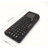Mini kabelloses 2.4G Tastatur mit beleuchtetem Touchpad und kompakter Maus für PC und Smart TV - Schwarz