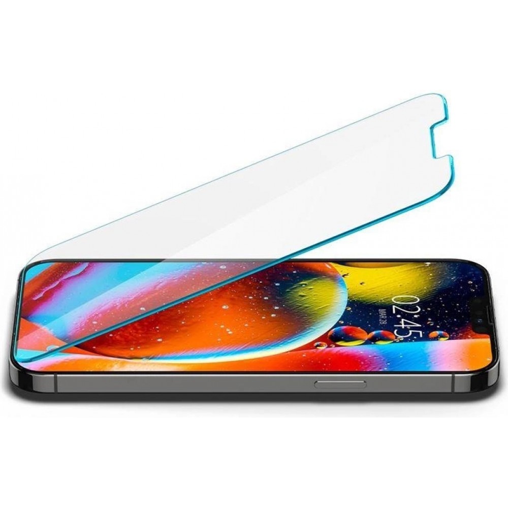 Pack de 2 vitres de protection Spigen Glas.tR EZ Fit avec système d'installation facile - iPhone 13 / 13 Pro / 14 / 16e