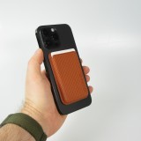 Magnetischer Kartenhalter Wallet Carbon Effekt - Kompatibel mit Apple MagSafe - Orange