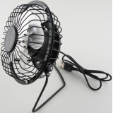 Ventilateur de table USB compact et rotatif pour la maison/le bureau/les voyages - Noir