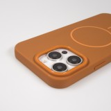 Coque iPhone 16 Pro - Silicone MagSafe Souple Halo Light - Brun