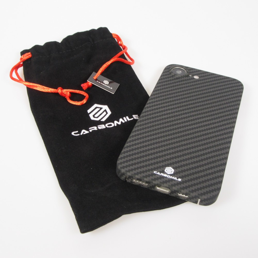 Coque iPhone 16e - Carbomile case de protection en fibre de carbone aramide véritable - Noir