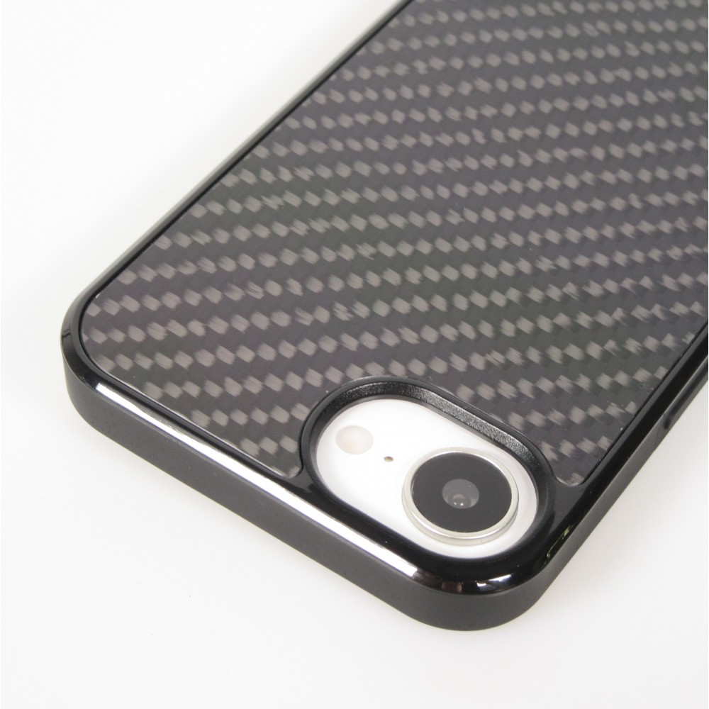 Coque iPhone 16e - Carbomile fibre de carbone (compatible MagSafe)