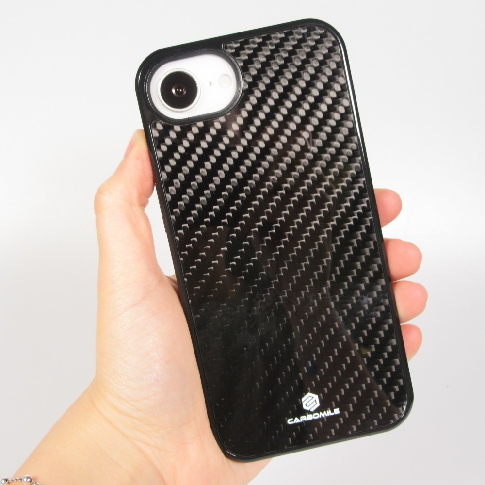 Coque iPhone 16e - Carbomile fibre de carbone (compatible MagSafe)