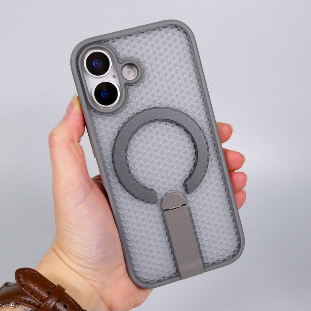 Coque iPhone 17 - Design perfor&eacute; semi-transparent MagSafe avec support int&eacute;gr&eacute; et bords renforc&eacute;s en silicone - Gris