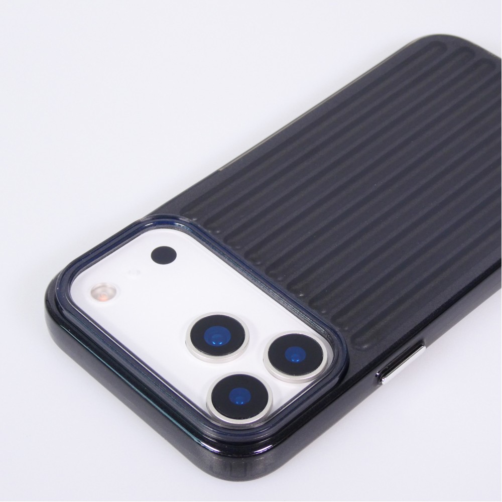 Coque iPhone 17 Pro - Effet ondul&eacute; 3D design souple et brillant lignes en relief styl&eacute;es - Noir