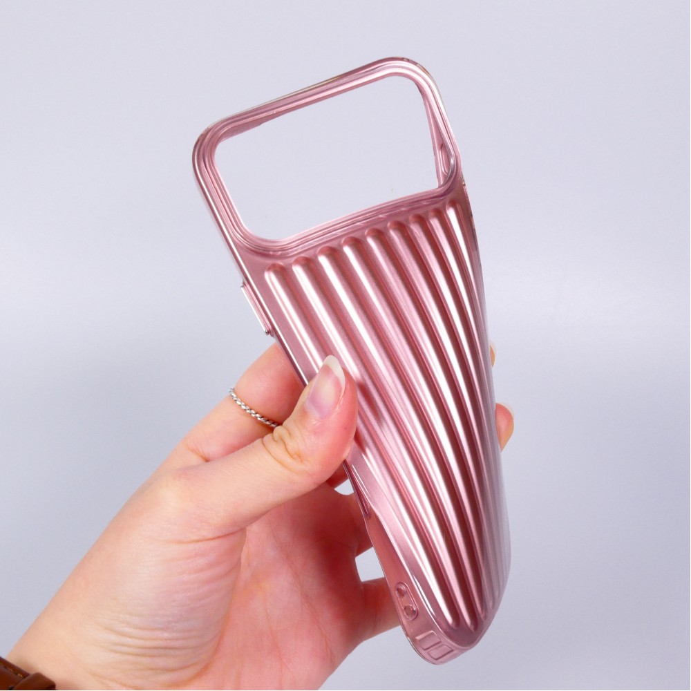 Coque iPhone 17 Pro - Effet ondul&eacute; 3D design souple et brillant lignes en relief styl&eacute;es - Rose