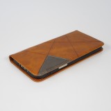 Coque iPhone 17 Pro - Flip Géometrique brun clair