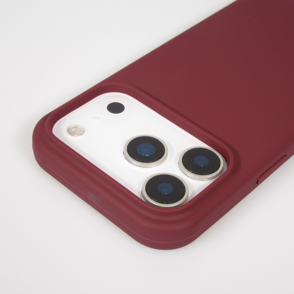 Coque iPhone 17 Pro - Soft Touch - Bordeaux