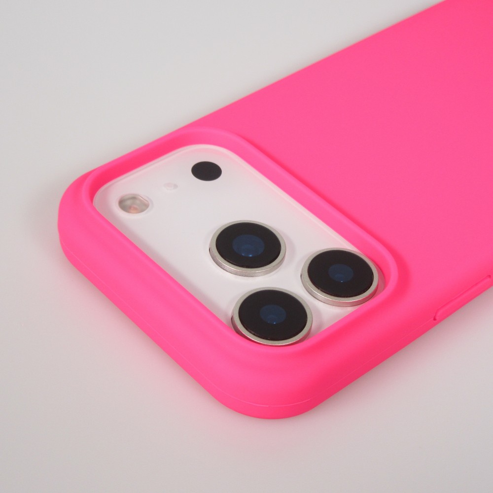 Coque iPhone 17 Pro - Soft Touch - Rose foncé