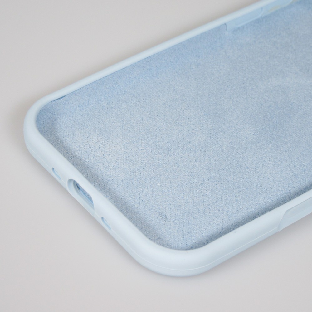 Coque iPhone 17 - Soft Touch - Bleu clair