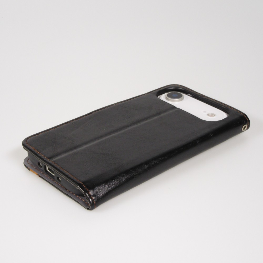 iPhone 17 Air Leder Tasche - Flip Wallet Echtleder mit Akzentstreifen & Kartenhalter - Schwarz