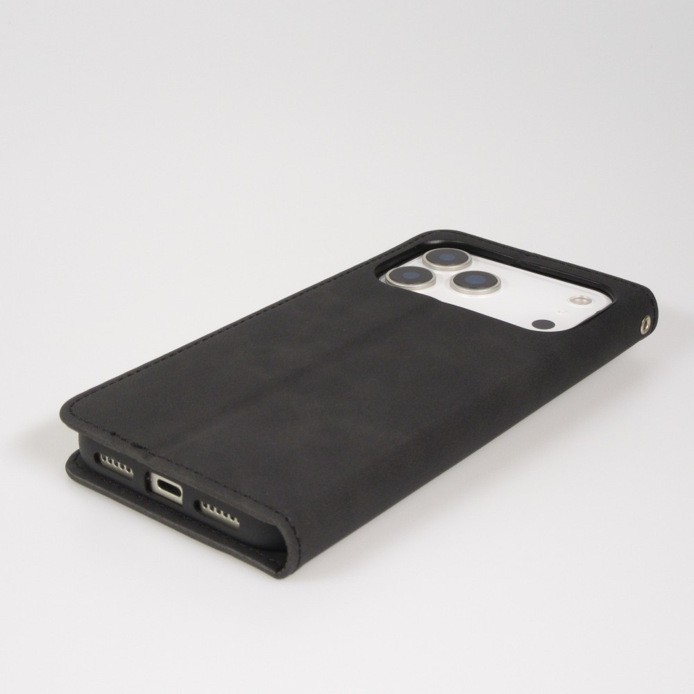 iPhone 17 Pro Leder Tasche - Flip Wallet vintage mit Magnetverschluss und Kartenhalter - Schwarz