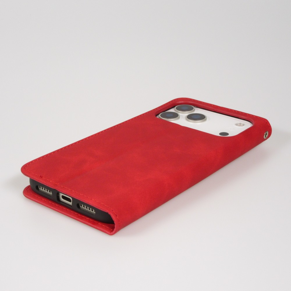 Leder Tasche Case iPhone 17 Pro - Flip Wallet vintage mit Magnetverschluss und Kartenhalter - Rot