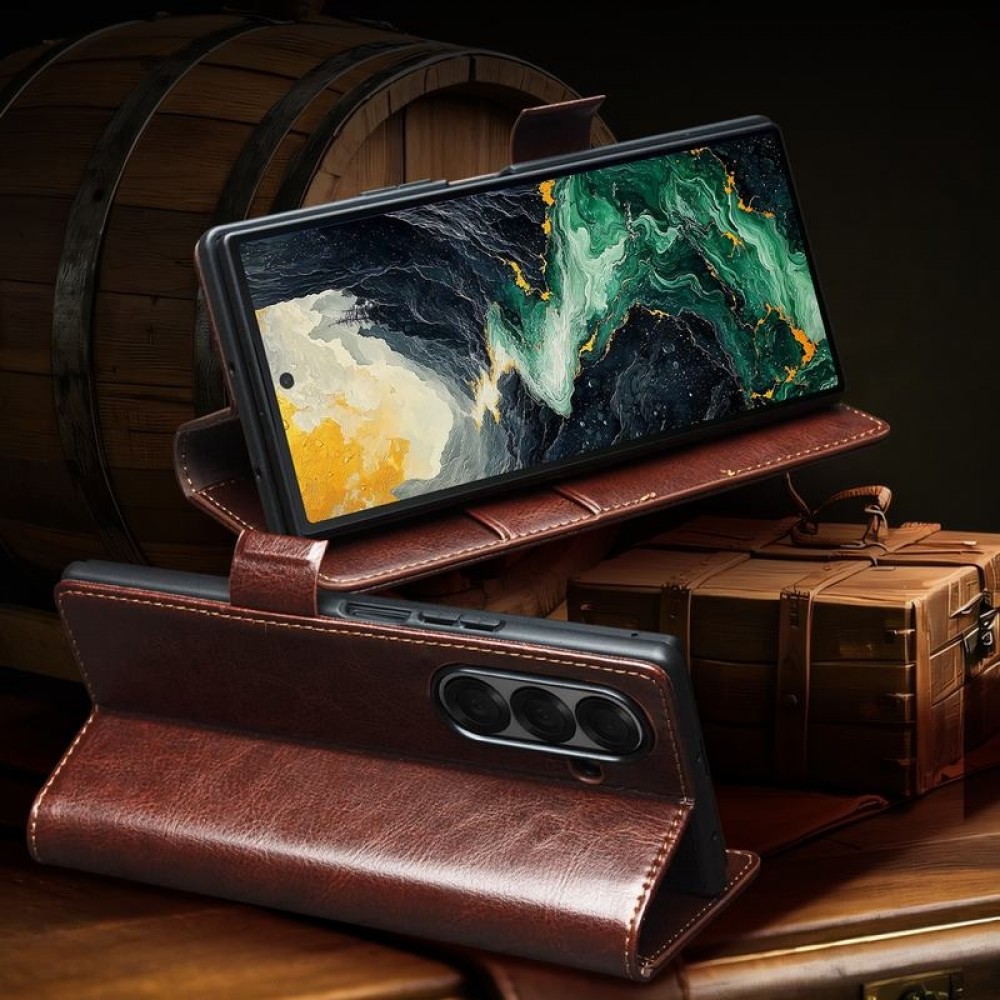 Fourre Samsung Galaxy Z Fold7 - Flip Qialino cuir véritable avec fermeture magnétique - Brun foncé