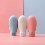 3er Set wiederverwendbare Silikon-Reiseflaschen für Kosmetik und Pflege (60 ml) - Fluggeeignet - Multicolore