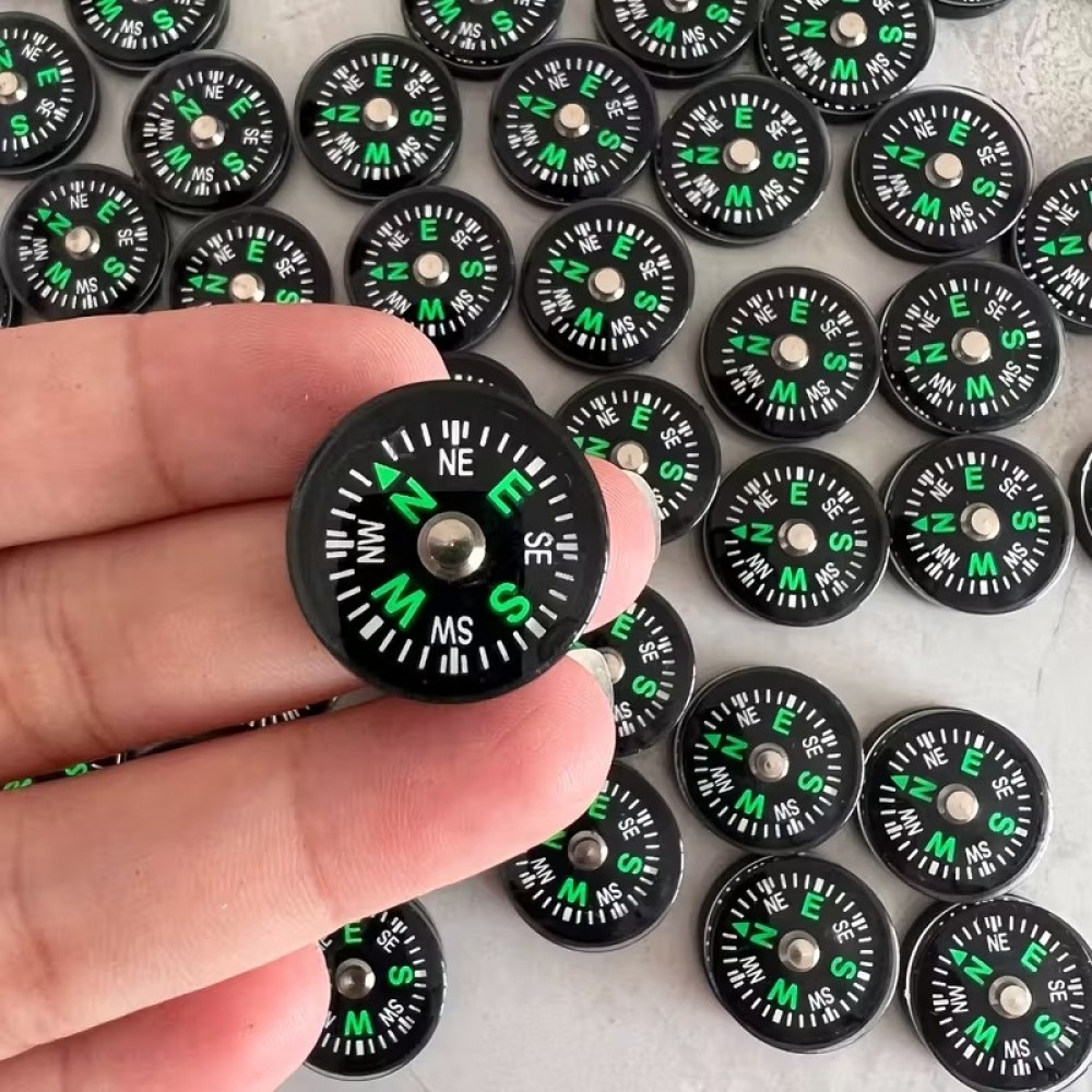 Mini boussole de poche portable à huile légère précise et idéale pour activités en plein air - Noir