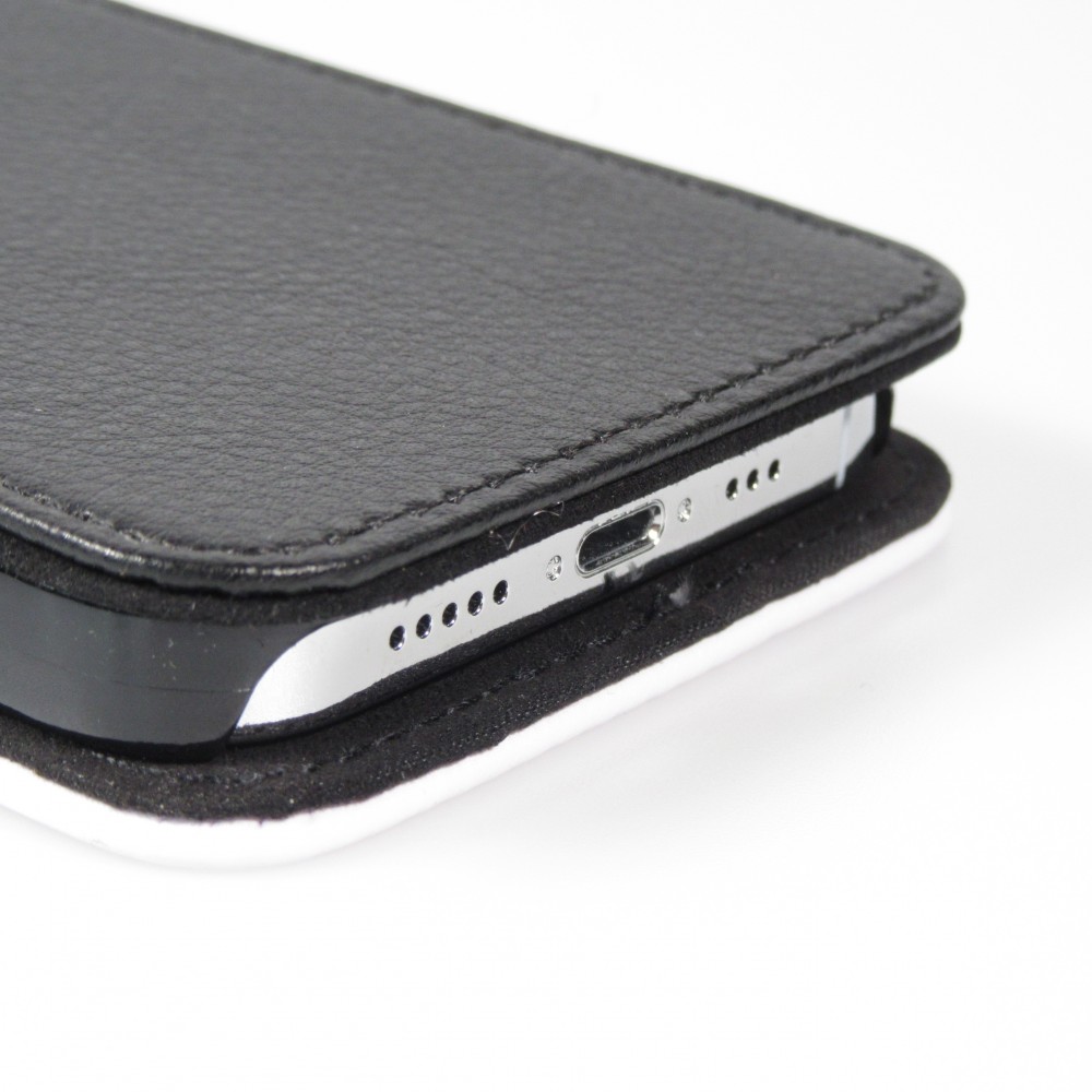 iPhone 13 Pro Case Hülle - Wallet schwarz Taylor Swift Sketch - Pink