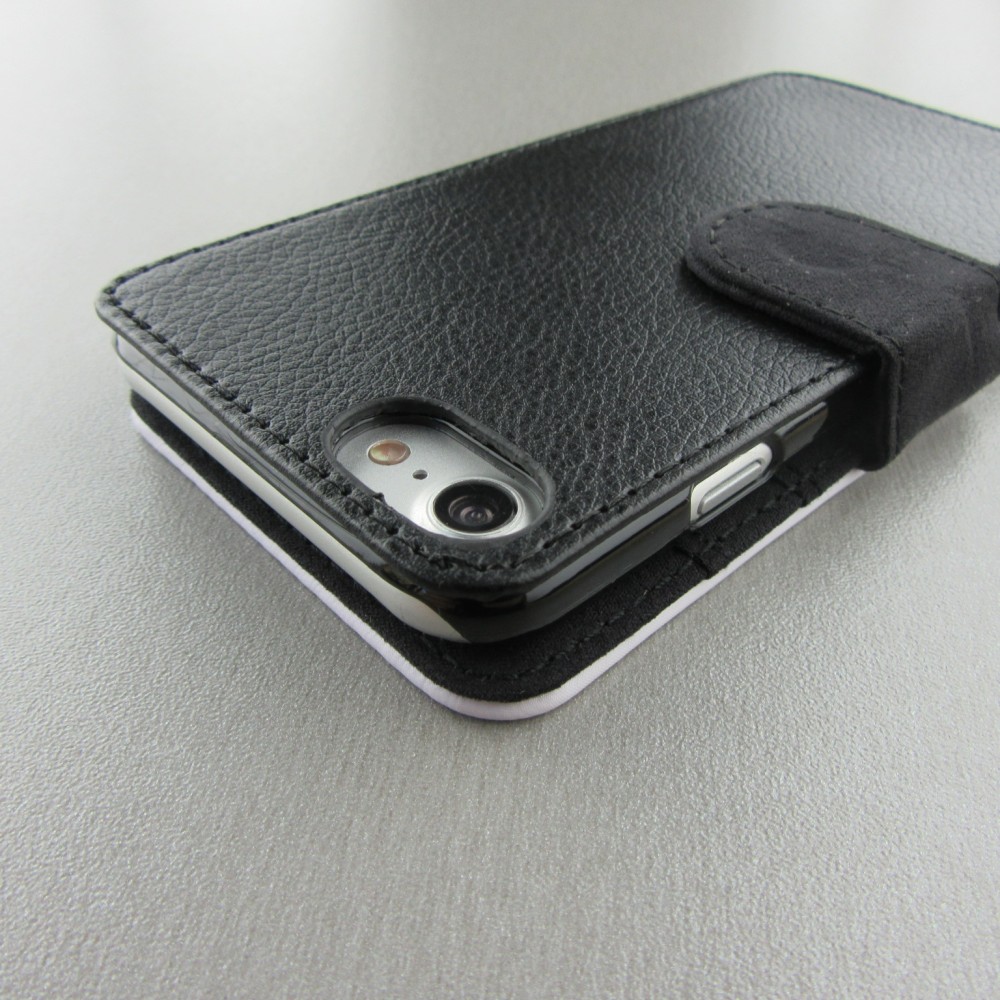 Coque iPhone 7 / 8 / SE (2020, 2022) - Wallet noir The Ocean is calling me