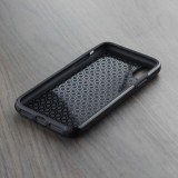 iPhone X / Xs Case Hülle - Hybrid Armor schwarz Mini-Dino-Muster violett