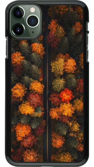 Coque iPhone 11 Pro Max - Autumn 26 Road in autumn