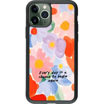 iPhone 11 Pro Case Hülle - Silikon schwarz Every day is a chance Spring 2026