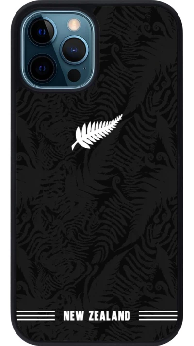 iPhone 12 / 12 Pro Case Hülle - Silikon schwarz Neuseeland 2026 personalisierbares Fussballtrikot
