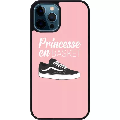 Coque iPhone 12 / 12 Pro - Silicone rigide noir princesse en basket