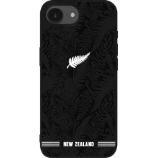 iPhone 17e / 16e Case Hülle - Silikon schwarz Neuseeland 2026 personalisierbares Fussballtrikot