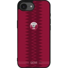 Coque iPhone 17e / 16e - Silicone rigide noir Maillot de football Qatar 2026 personnalisable