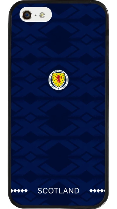 iPhone 5/5s / SE (2016) Case Hülle - Silikon schwarz Schottland 2026 personalisierbares Fussballtrikot