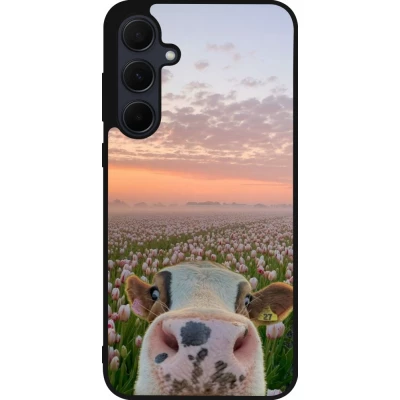 Samsung Galaxy A55 5G Case Hülle - Silikon schwarz Cow with tulips Spring 2026