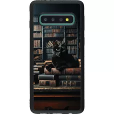 Samsung Galaxy S10 Case Hülle - Silikon schwarz Katze Bücher dunkel