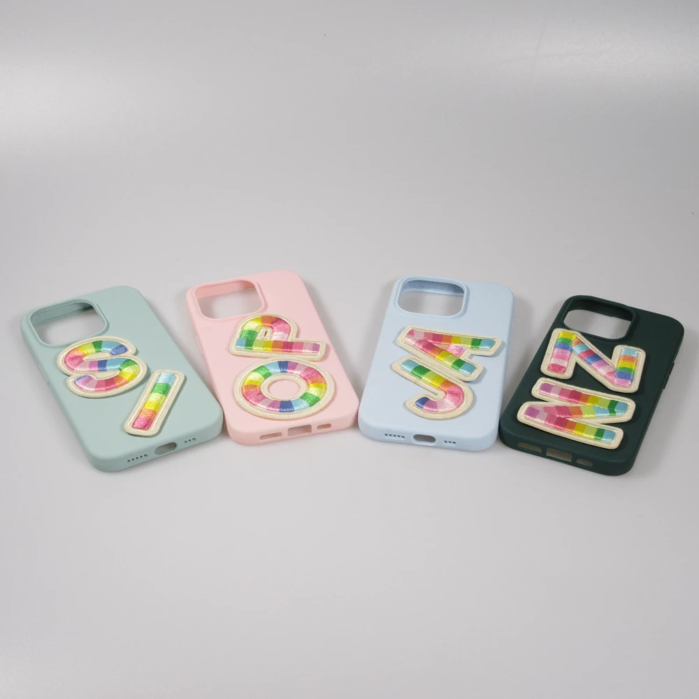 Autocollant sticker pour téléphone/tablette/ordinateur brodé en 3D - Lettre A