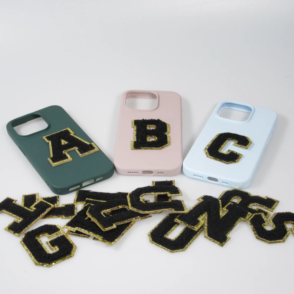 Autocollant sticker pour téléphone/tablette/ordinateur brodé en 3D noir - Lettre R