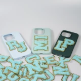 Autocollant sticker pour téléphone/tablette/ordinateur brodé en 3D turquoise - Lettre E