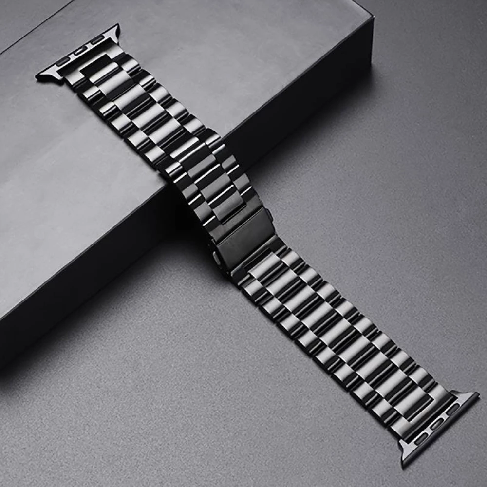 Bracelet en métal raffiné avec coque de protection en silicone TPU intégrée pour Apple Watch 49mm - Argent